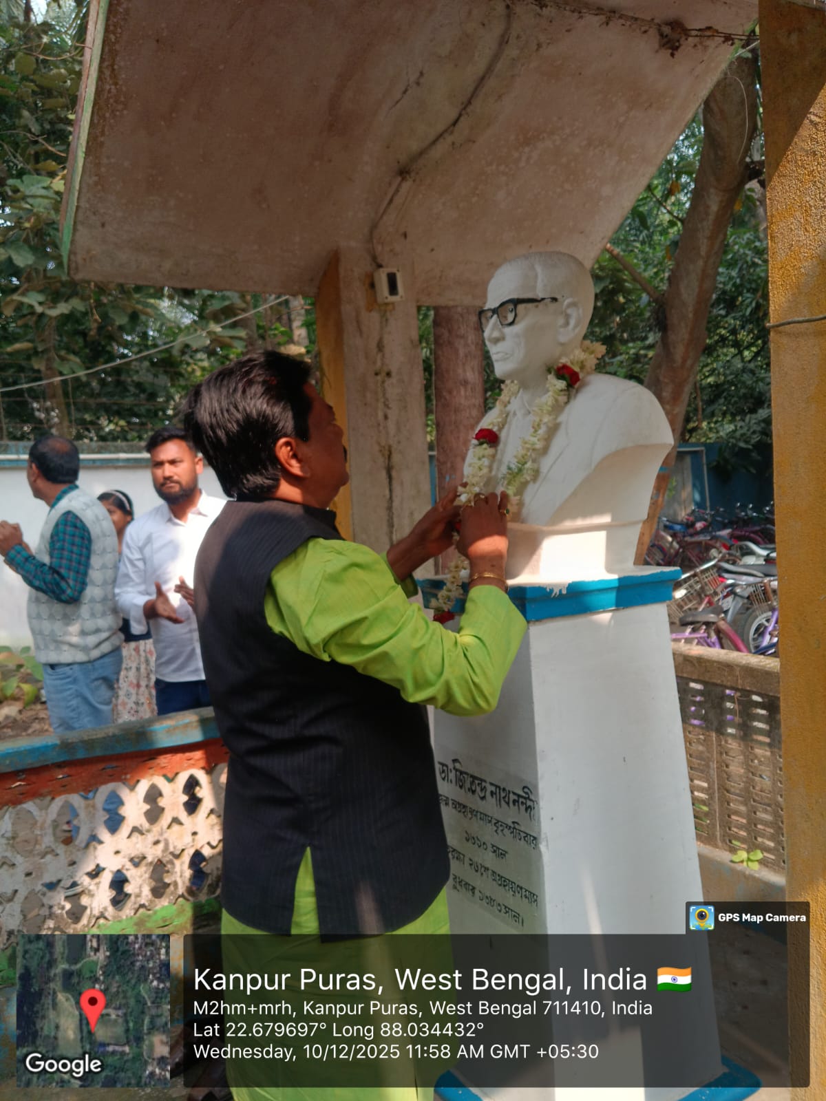 Garlanding the Statue of the Founder by GB President